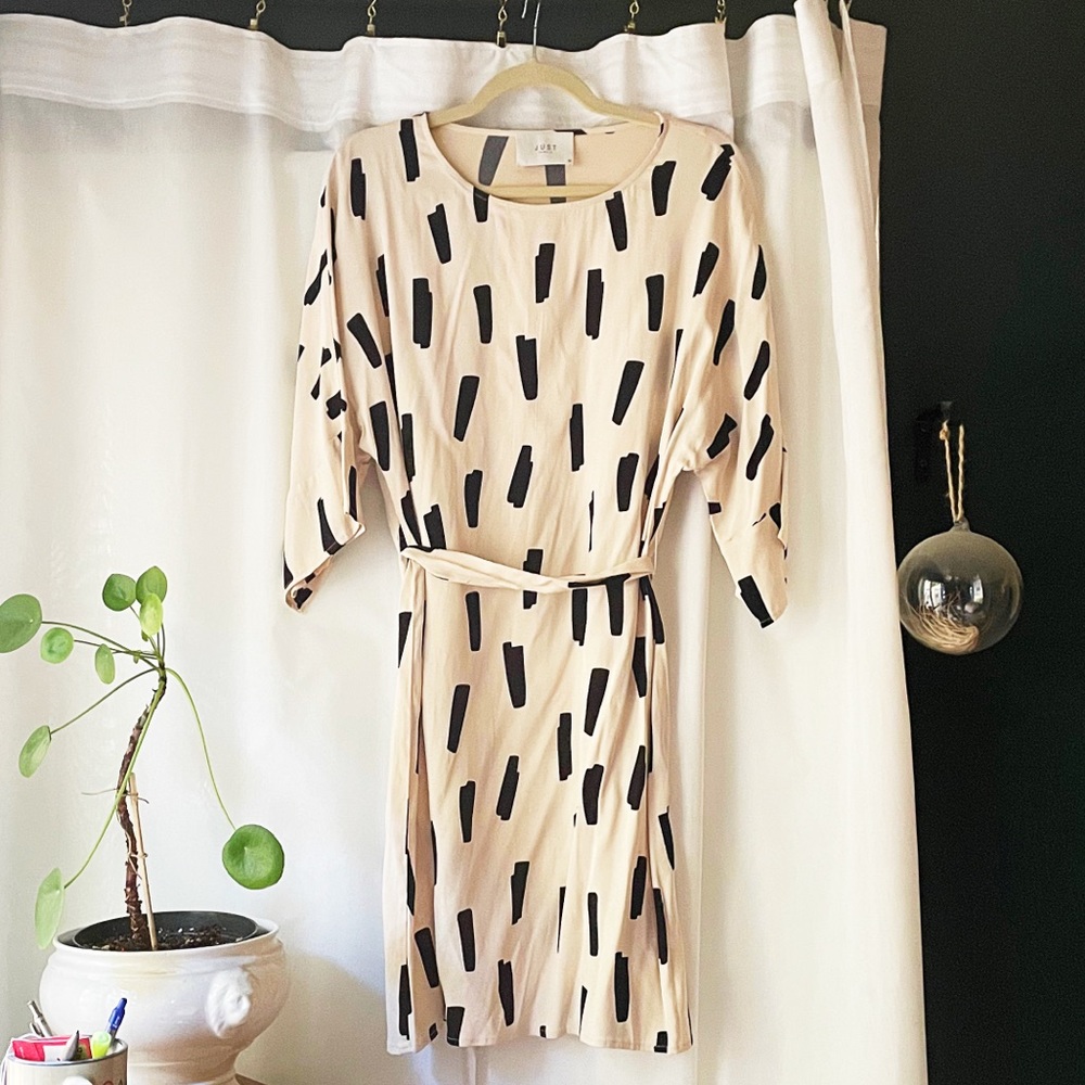JUST FEMALE Black and Cream Brushstroke Dress XS